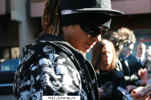 :nebun: omg i love this photo :nebun: ce buze are :nebun: poze